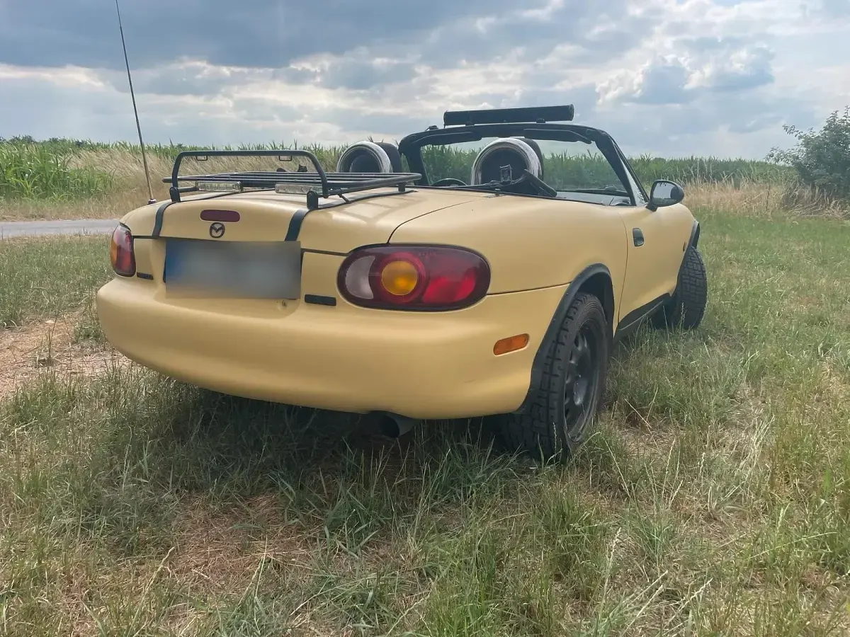 Gebraucht Mazda MX5 110 PS (80 kW) 2000 Andere farben Cabrio