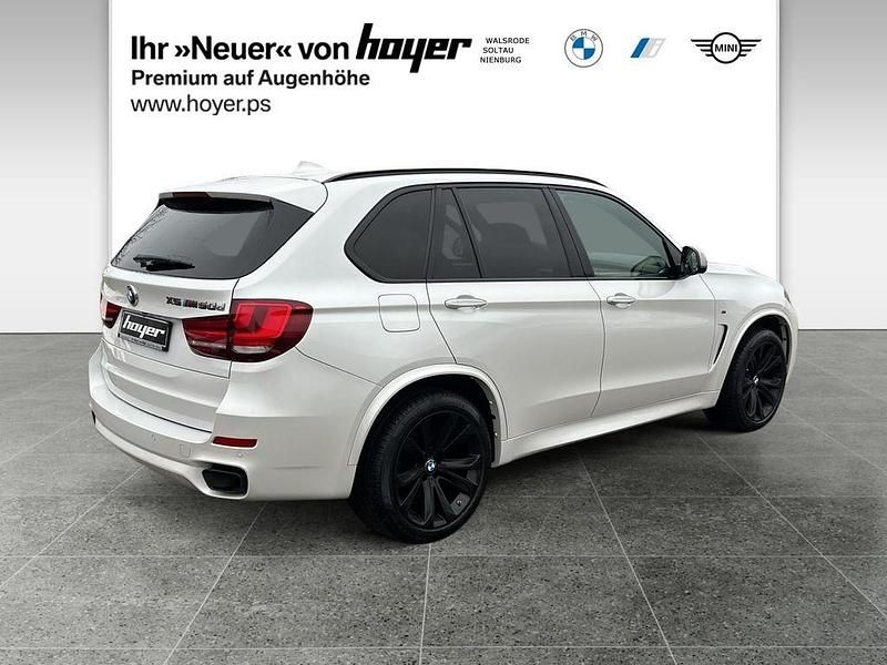 Gebraucht BMW X5 M Sport 381 PS (280 kW) 2018 Mineralweiß (metallic) SUV