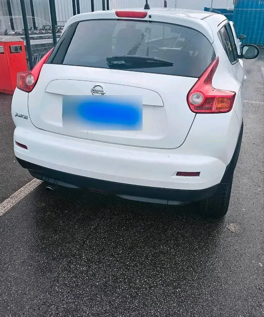 Gebraucht Nissan Juke 116 PS (85 kW) 2014 Weiß SUV