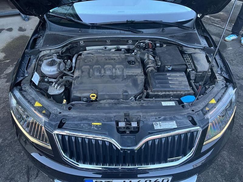 Gebraucht Skoda Octavia 150 PS (110 kW) 2016 Schwarz Kleinwagen