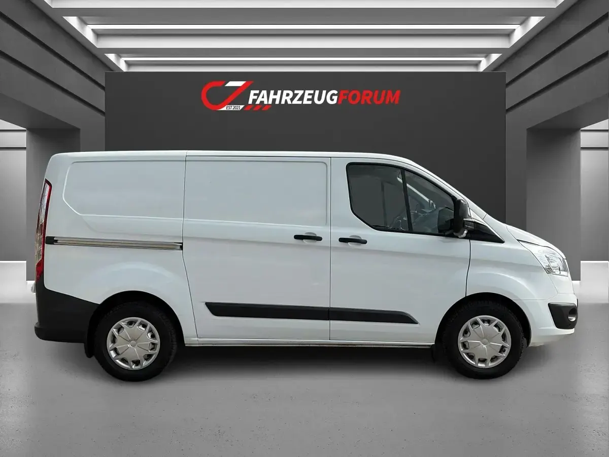 Gebraucht Ford Transit Custom 155 PS (114 kW) 2016 Weiß Limousine