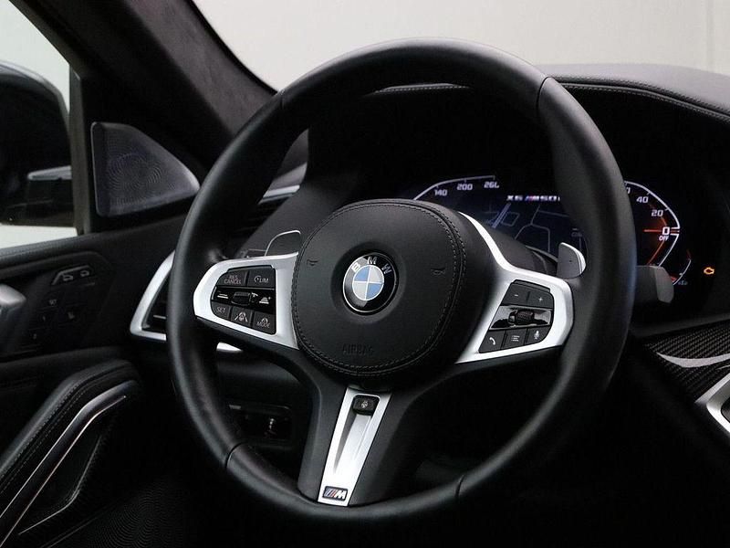 Gebraucht BMW X6 M50 Executive 532 PS (391 kW) 2022 Grau SUV