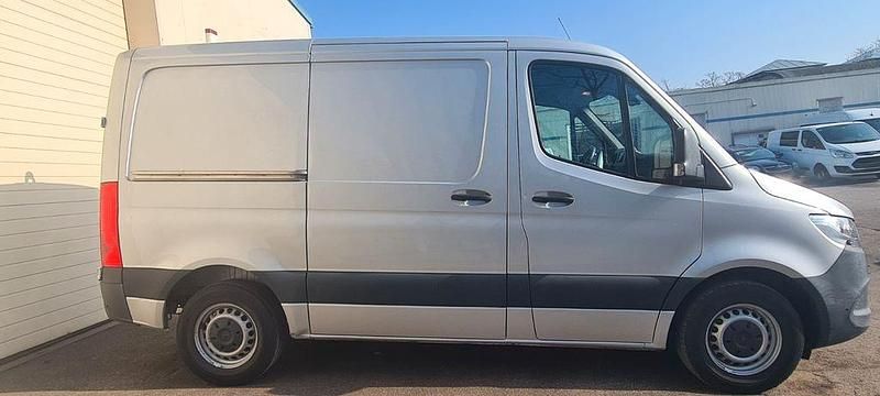 Gebraucht Mercedes Sprinter 114 PS (83 kW) 2019 Silber Van
