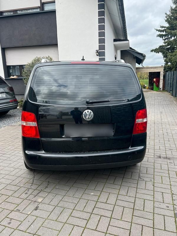 Gebraucht VW Touran 140 PS (102 kW) 2006 Schwarz Van / Kleinbus