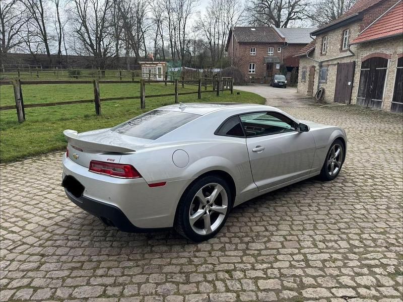 Gebraucht Chevrolet Camaro 328 PS (241 kW) 2014 Silber Coupé