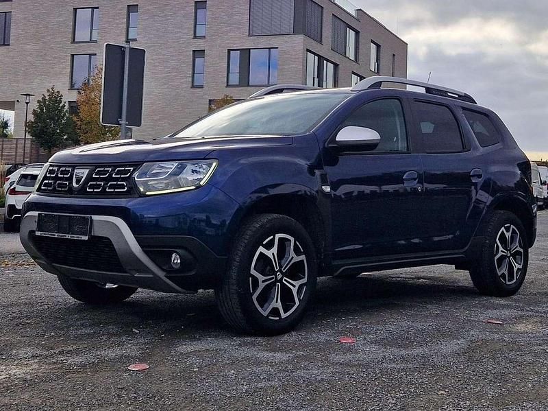 Blau cosmos Gebraucht 2019 Dacia Duster Prestige SUV | 11.950 € (Guter Preis) - Bild 1/4