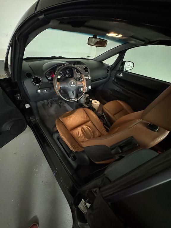 Gebraucht Mitsubishi Colt Top 109 PS (80 kW) 2006 Schwarz Cabrio