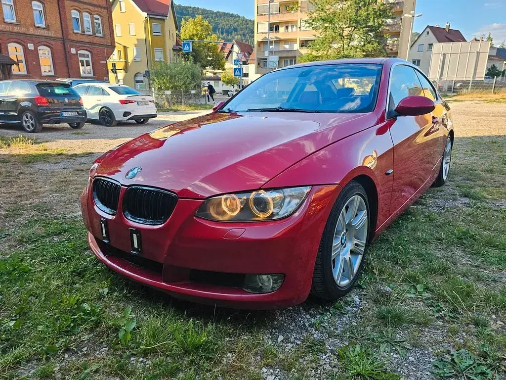 Gebraucht BMW 330 M Sport 272 PS (200 kW) 2007 Rot Coupé