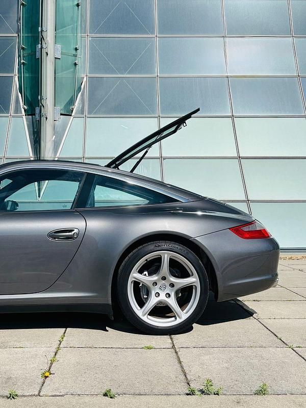 Usata Porsche 997 325 CV (239 kW) 2007 Grigio Coupé