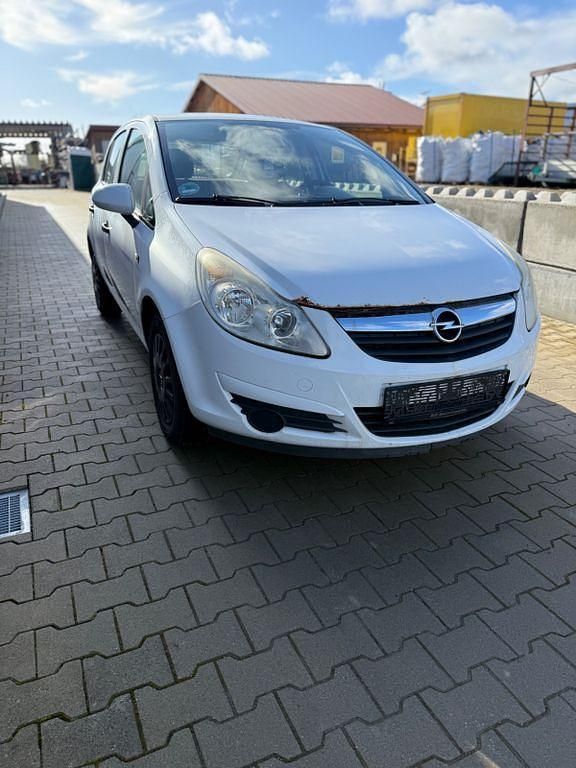 Gebraucht Opel Corsa Selection 80 PS (58 kW) 2009 Weiß Kleinwagen