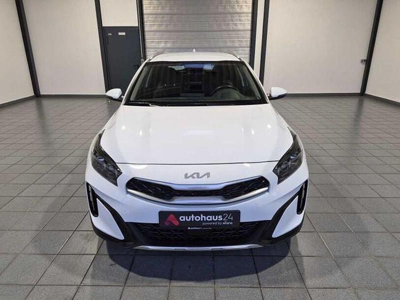 Gebraucht Kia XCeed Vision 141 PS (103 kW) 2022 Weiß SUV