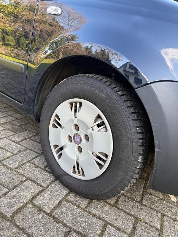 Gebraucht Fiat Panda 55 PS (40 kW) 2010 Blau Kleinwagen