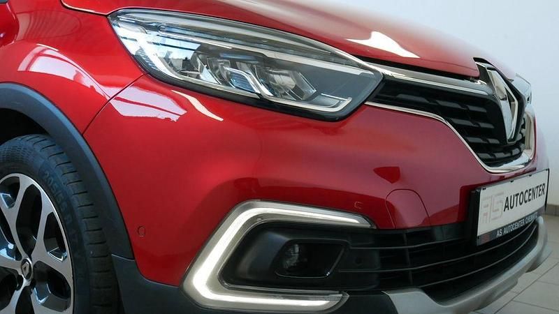 Gebraucht Renault Captur Intens 118 PS (86 kW) 2018 Rot (metallic) SUV