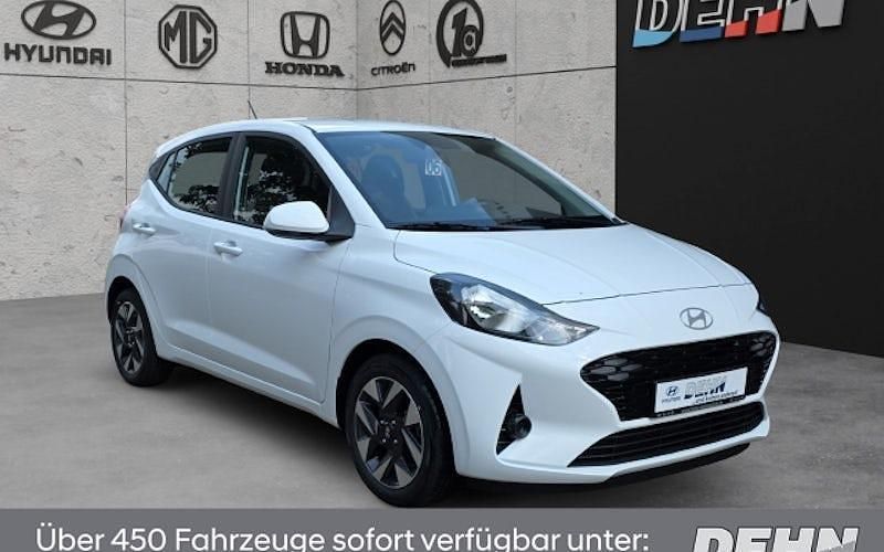 Blau Neu 2025 Hyundai i10 Trend Kleinwagen | 18.970 € (Fairer Preis) - Bild 1/4