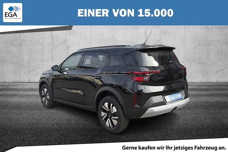 Neu Opel Frontera 145 PS (106 kW) 2026 Schwarz metallic SUV