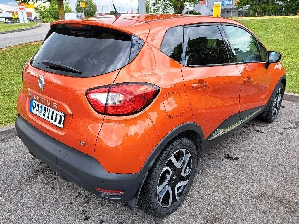 Occasion Renault Captur Luxe 90 ch (66 kW) 2013 Orange SUV