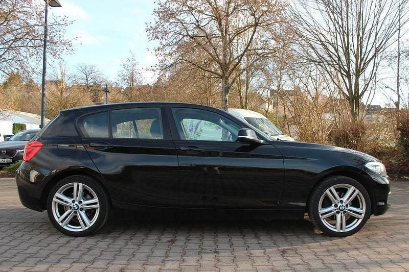 Gebraucht BMW 120 Advantage 184 PS (135 kW) 2018 Schwarz Kleinwagen