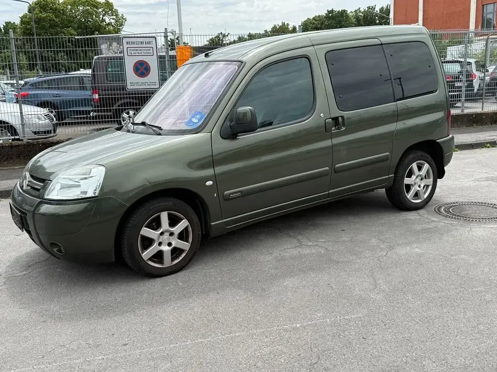 Gebraucht Citroën Berlingo 75 PS (55 kW) 2005 Grün Van / Kleinbus