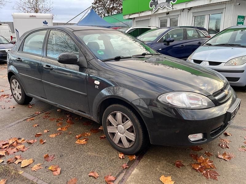 Gebraucht Chevrolet Lacetti 109 PS (80 kW) 2006 Schwarz Limousine