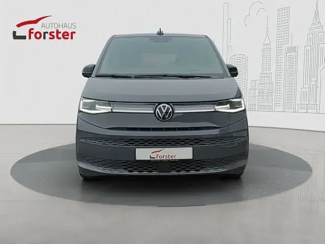 Second-hand VW Multivan Style 150 CP (110 kW) 2024 Monovolum