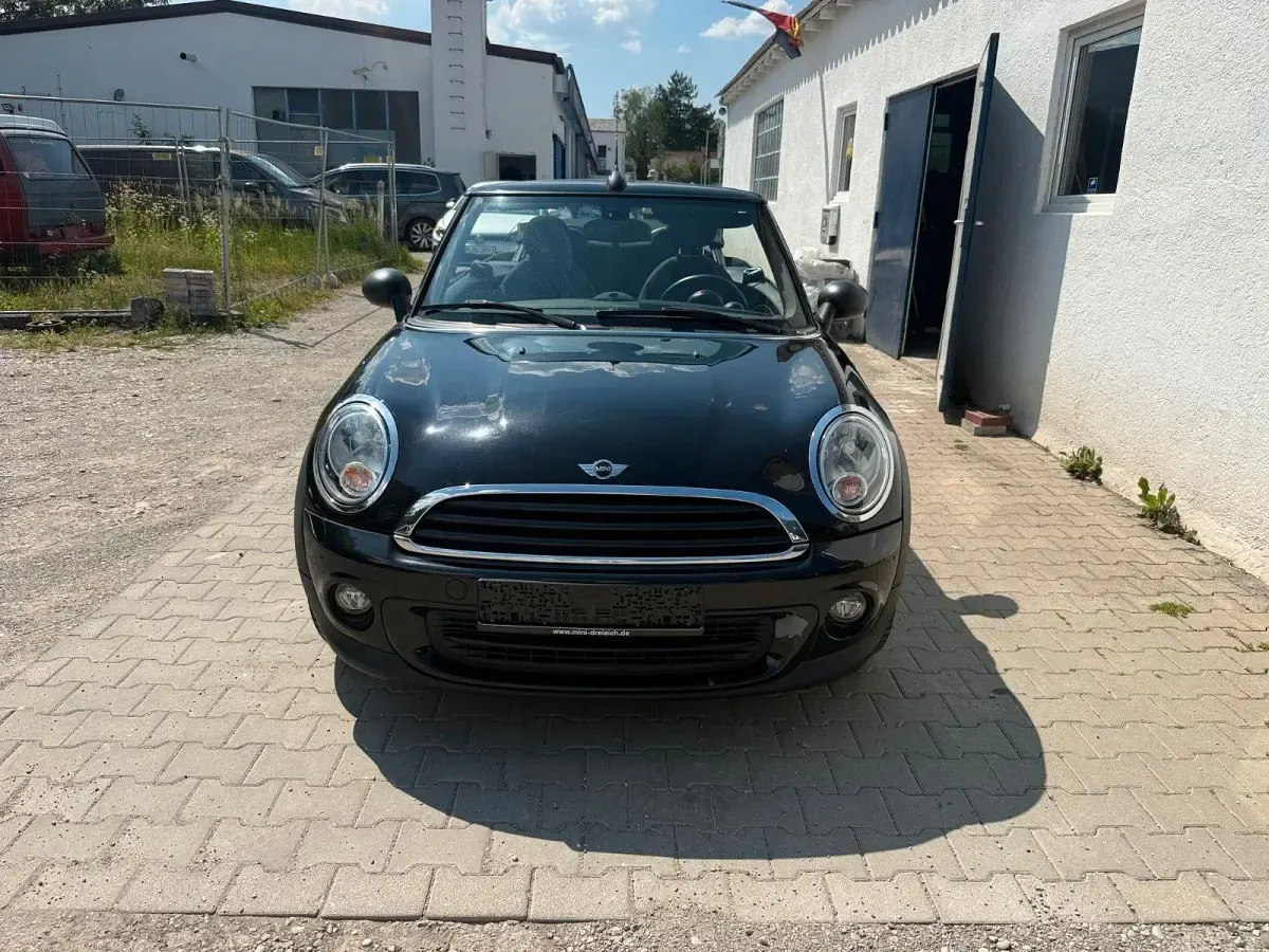 Gebraucht Mini One Cabriolet 98 PS (72 kW) 2015 Schwarz Cabrio