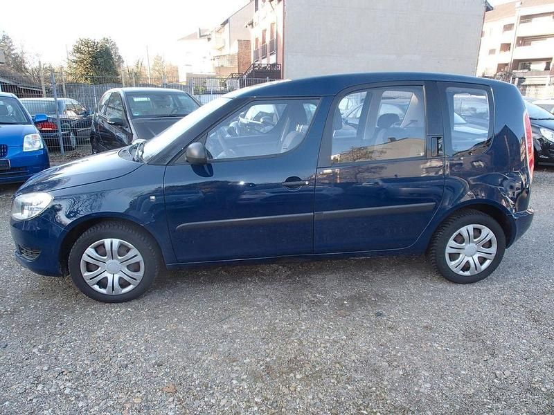 Gebraucht Skoda Roomster Plus Edition 86 PS (63 kW) 2012 Blau Van / Kleinbus