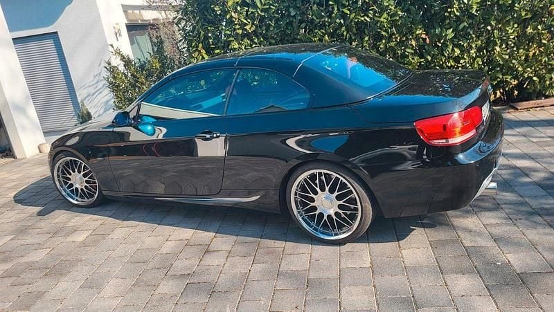 Schwarz Gebraucht 2008 BMW 335 Cabriolet Cabrio | 17.100 € (Fairer Preis) - Bild 1/4