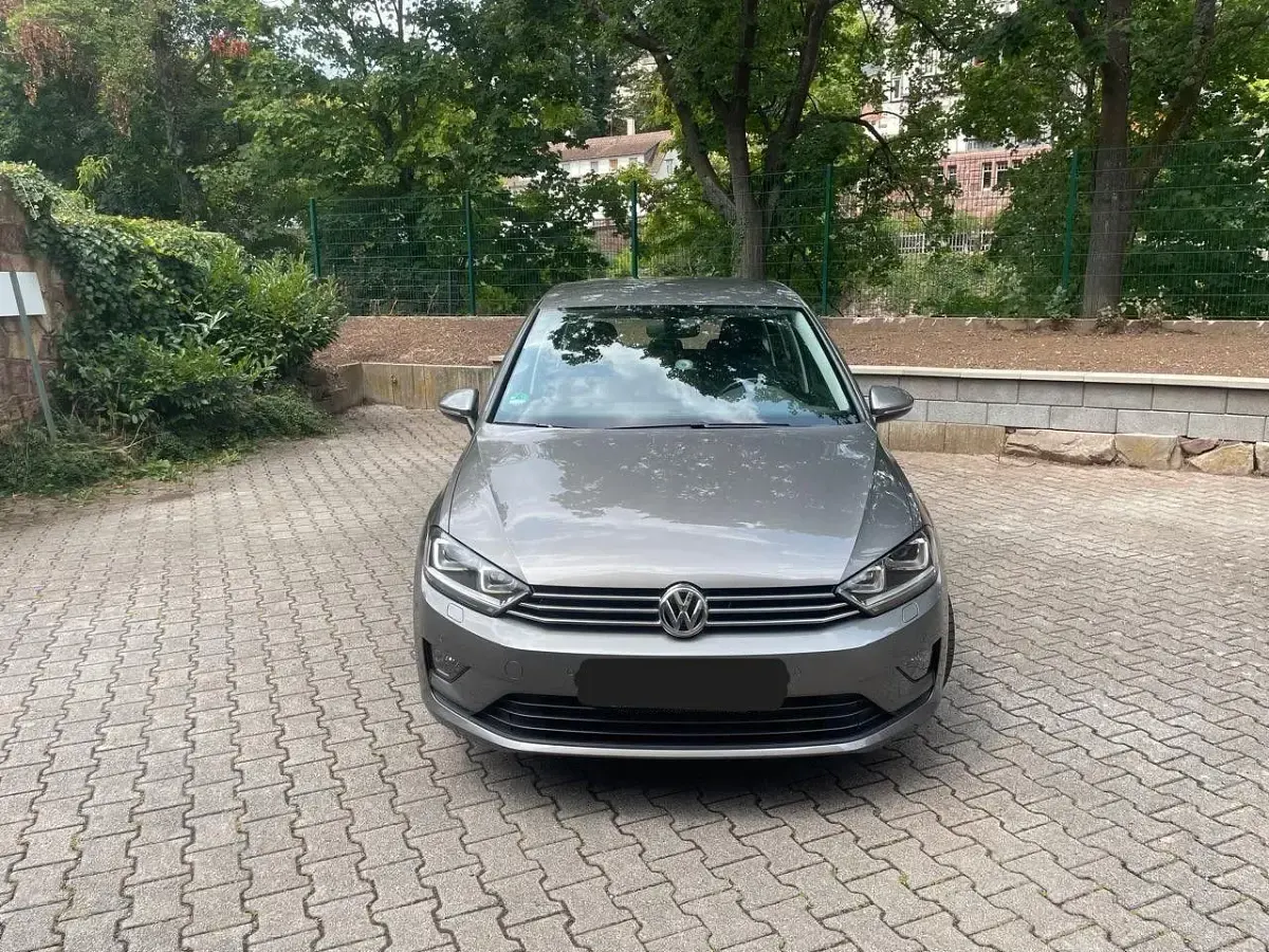 Gebraucht VW Golf Sportsvan Comfortline 150 PS (110 kW) 2017 Grau Van / Kleinbus