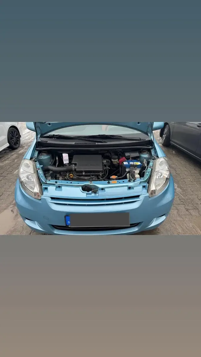 Gebraucht Daihatsu Sirion 76 PS (55 kW) 2008 Blau Kleinwagen