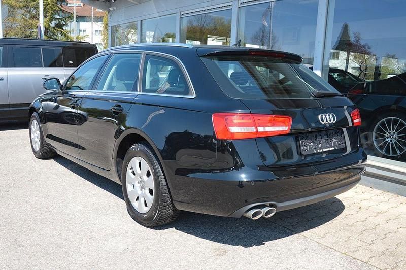 Gebraucht Audi A6 177 PS (130 kW) 2012 Schwarz Kombi