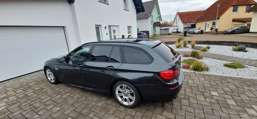 Gebraucht BMW 535 Performance 299 PS (219 kW) 2011 Grau Kombi