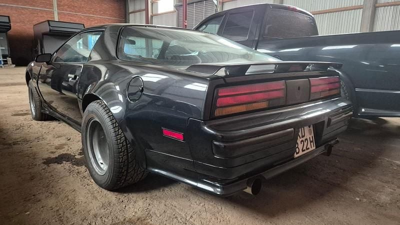 Gebraucht Pontiac Firebird 170 PS (125 kW) 1988 Schwarz Coupé