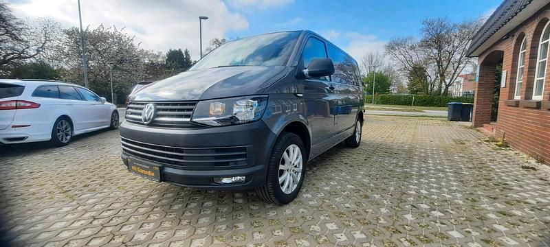 Usata VW Transporter 150 CV (110 kW) 2017 Grigio Furgone