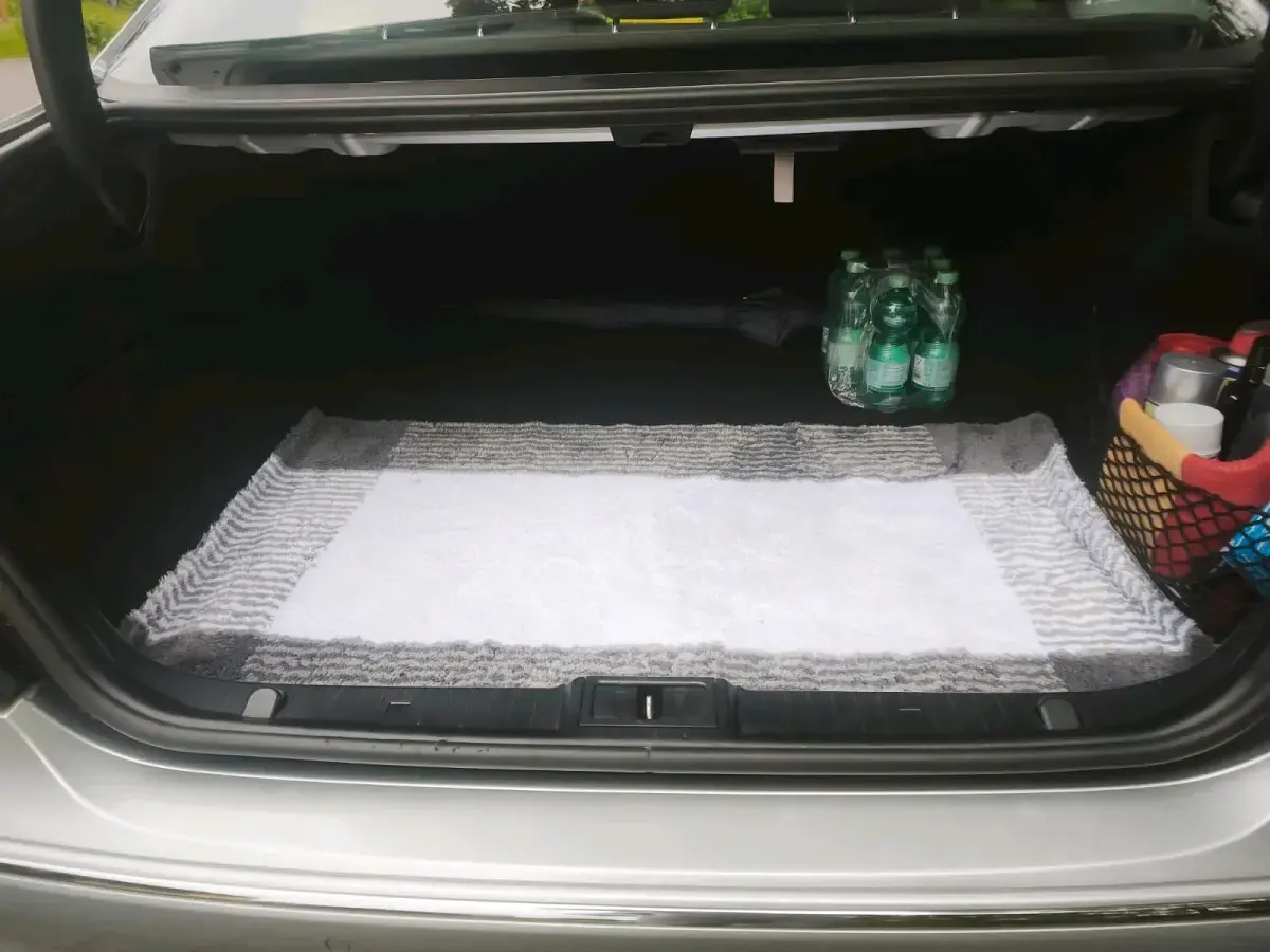 Gebraucht Mercedes E320 224 PS (164 kW) 2008 Silber Limousine