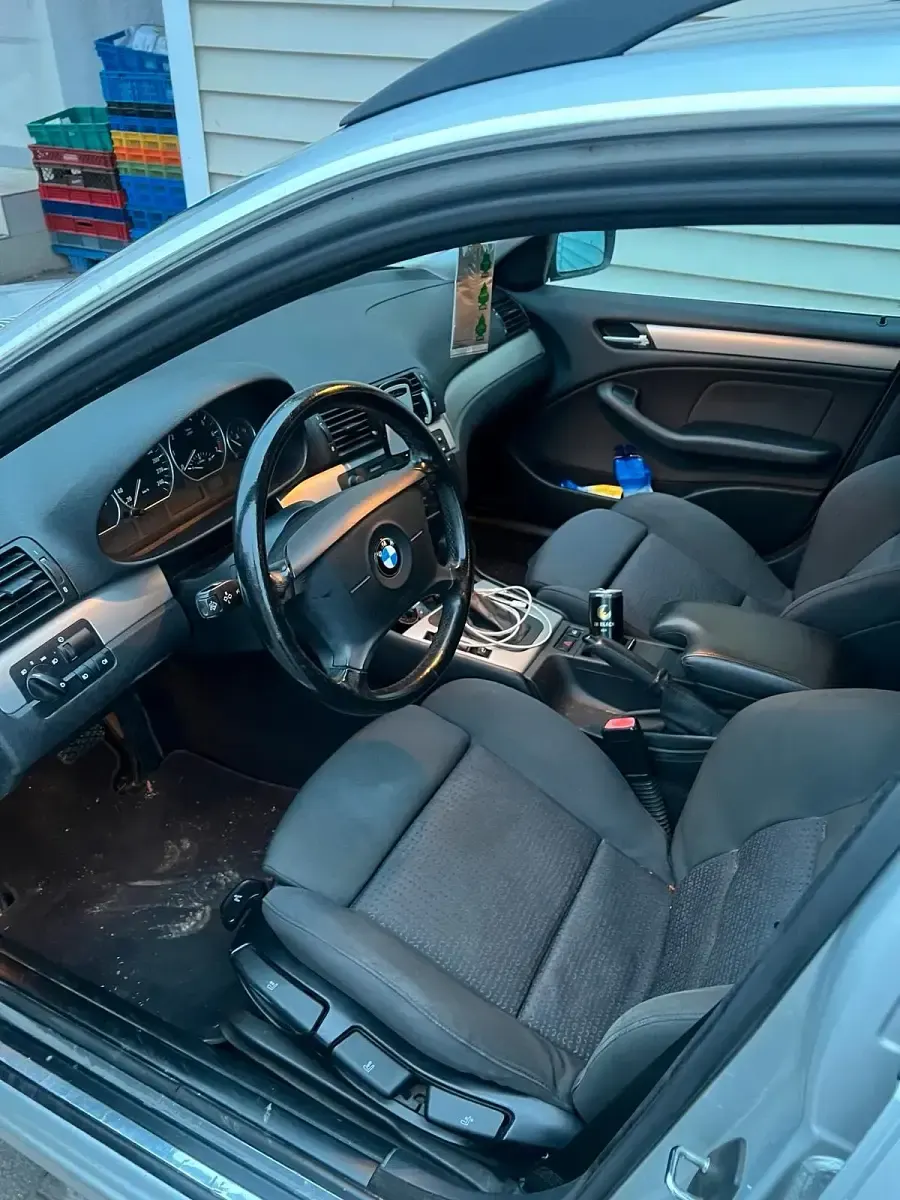 Gebraucht BMW 330 231 PS (169 kW) 2005 Silber Kombi