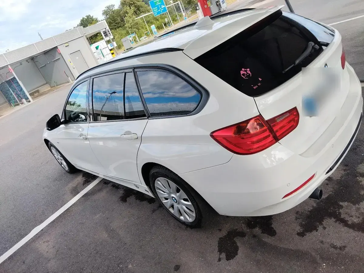 Gebraucht BMW 316 Sport Line 116 PS (85 kW) 2013 Weiß Kombi
