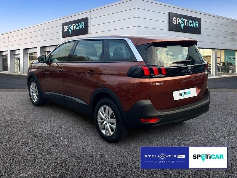 Gebraucht Peugeot 5008 Active 131 PS (96 kW) 2023 Braun SUV