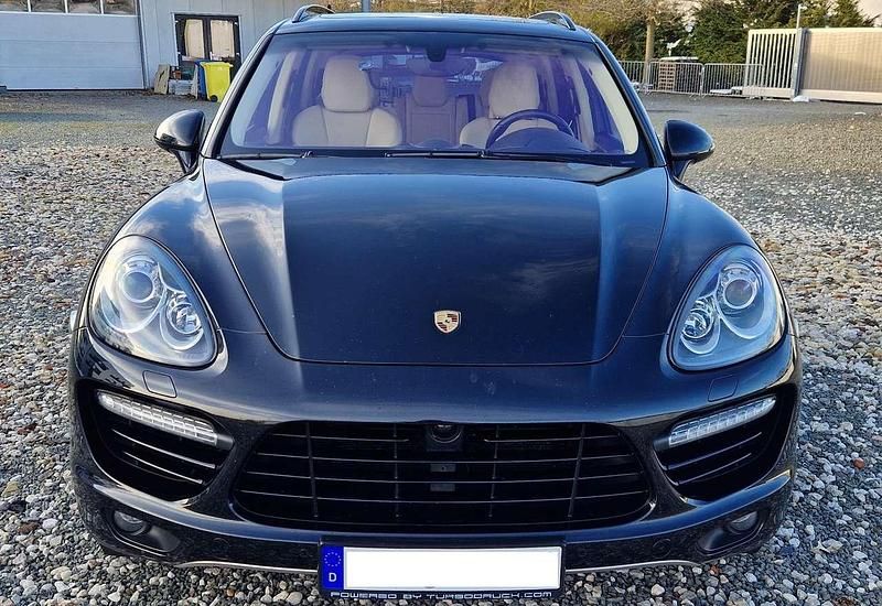 Gebraucht Porsche Cayenne Turbo 500 PS (367 kW) 2010 Schwarz SUV