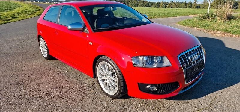 Gebraucht Audi S3 Sport 265 PS (194 kW) 2007 Rot Kleinwagen