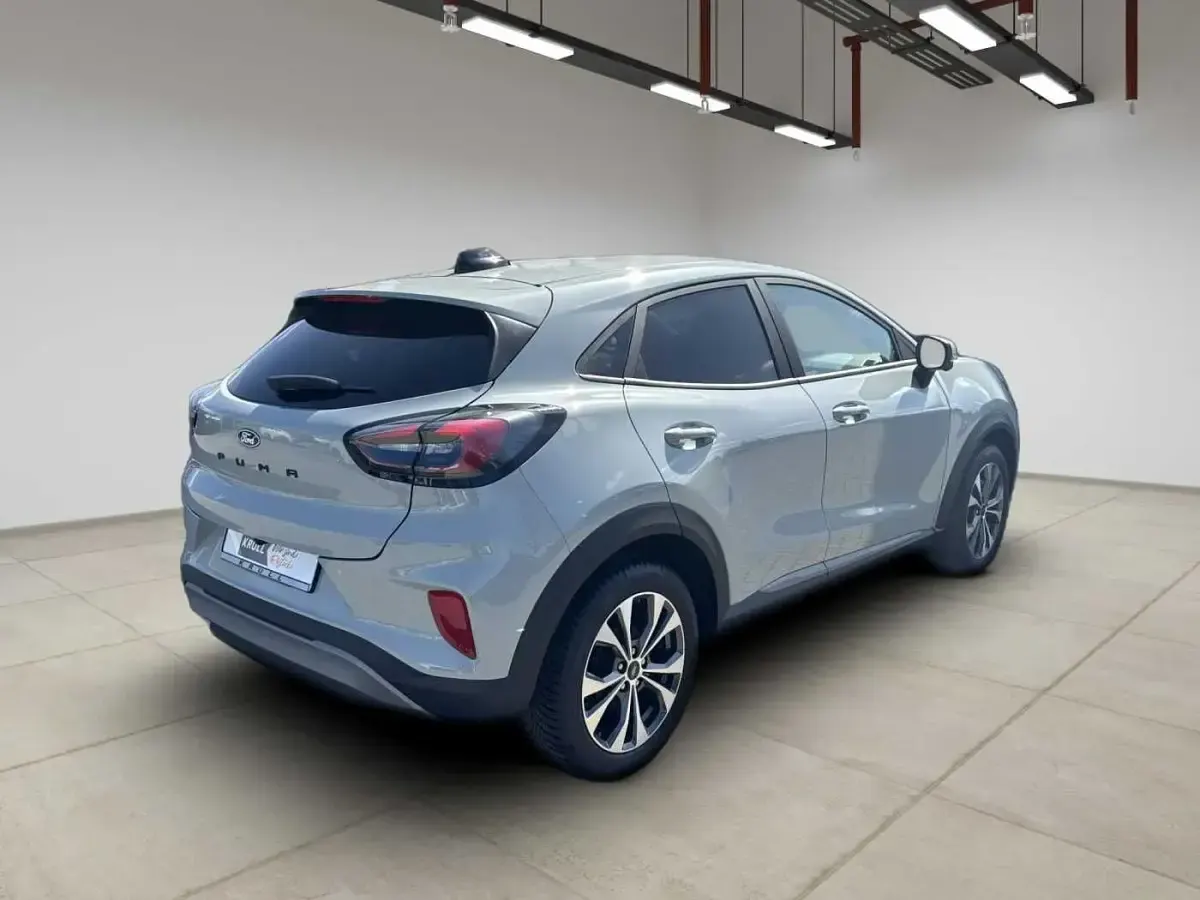 Gebraucht Ford Puma Titanium 125 PS (91 kW) 2024 Grau SUV