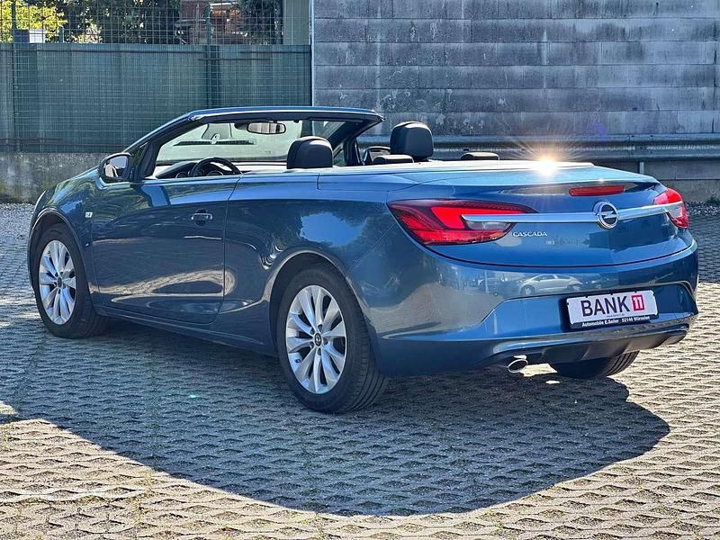 Gebraucht Opel Cascada Edition 120 PS (88 kW) 2015 Azur blau (m2) Cabrio