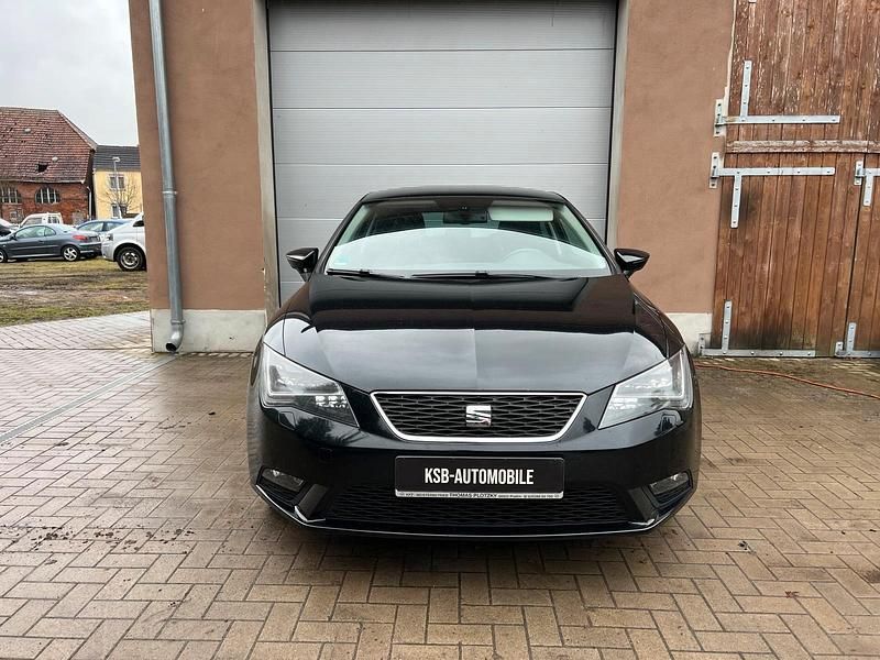 Gebraucht Seat Leon Style 150 PS (110 kW) 2014 Schwarz Limousine