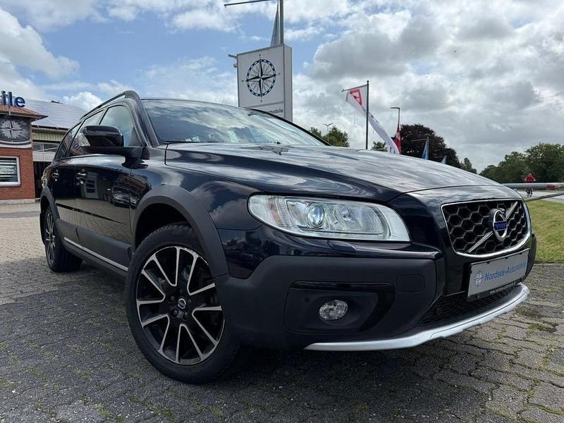 Blau Gebraucht 2016 Volvo XC70 Linje Svart SUV | 24.990 € (Etwas zu teuer) - Bild 1/4