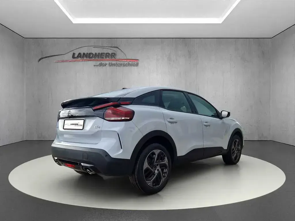 Gebraucht Citroën C4 131 PS (96 kW) 2024 Weiß SUV