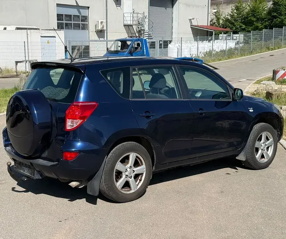 Gebraucht Toyota RAV4 136 PS (100 kW) 2009 Blau SUV