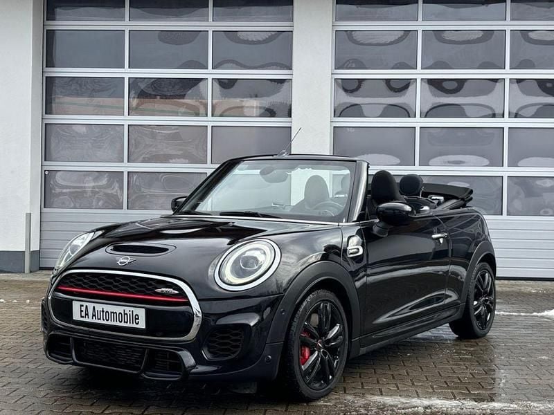 Schwarz Gebraucht 2020 Mini John Cooper Works Cabriolet Cabrio | 22.699 € (Guter Preis) - Bild 1/4