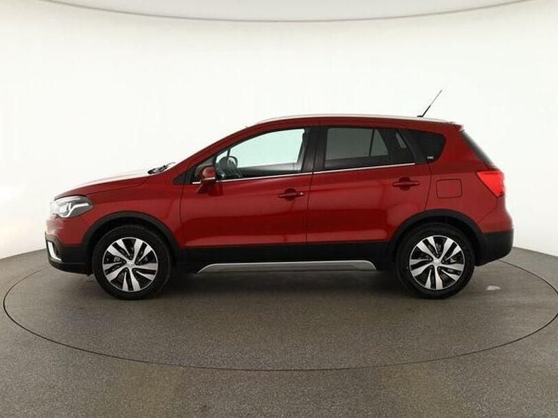 Gebraucht Suzuki SX4 129 PS (94 kW) 2022 Rot SUV