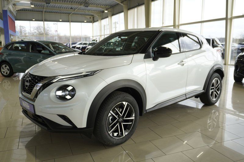 Pearl white Neu 2024 Nissan Juke SUV | 21.709 € (Guter Preis) - Bild 1/4