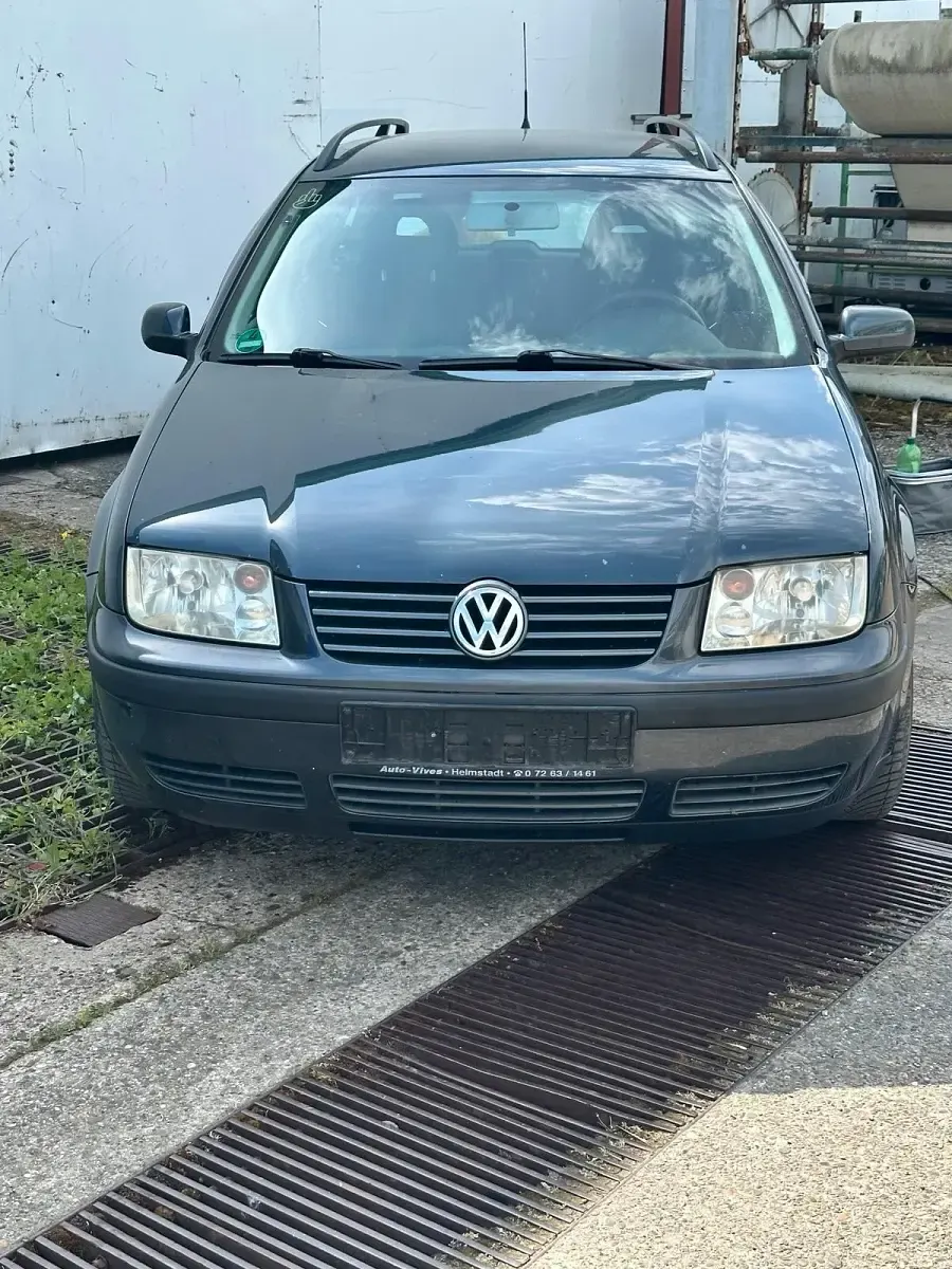 Brugt VW Bora 110 HK (80 kW) 2001 Grå Stationcar