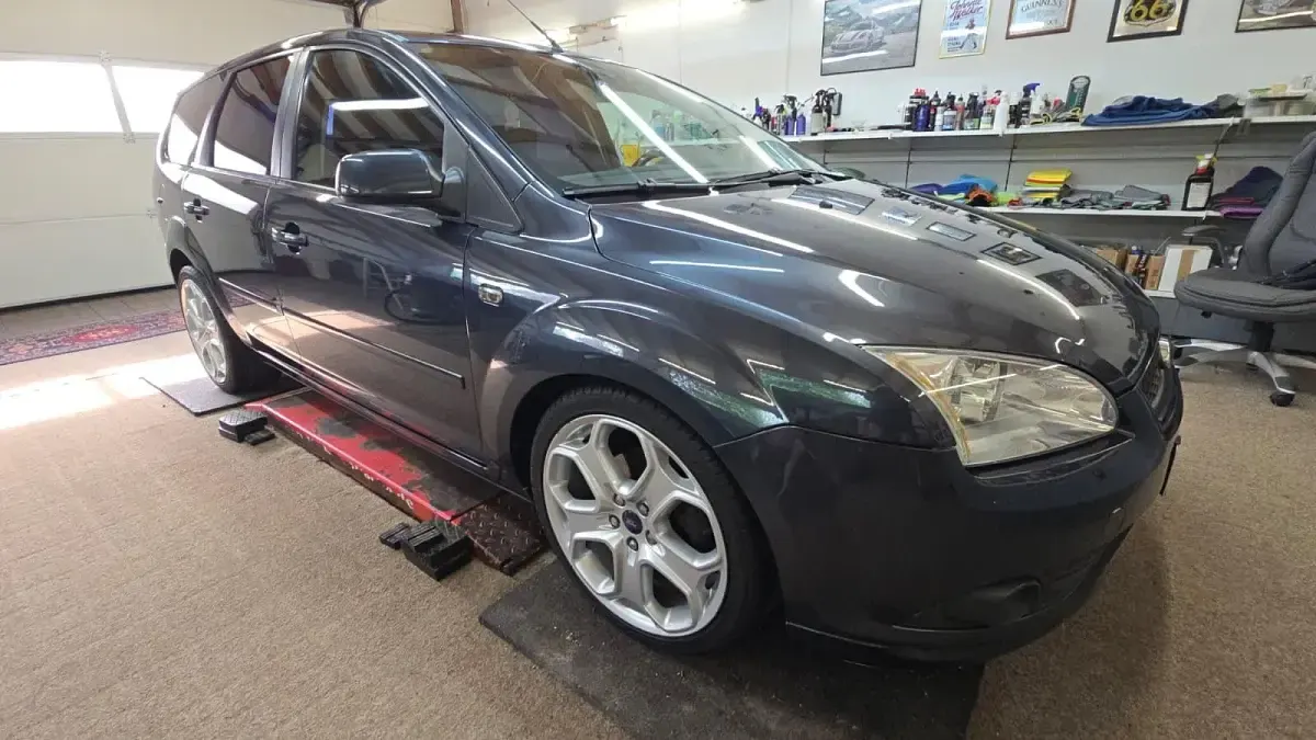 Gebraucht Ford Focus 125 PS (91 kW) 2007 Grau Kombi